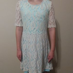 Lacy blue & white juniors dress
